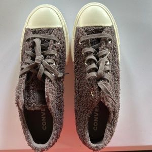 Converse purple fuzzy women size 8 US, UK 6